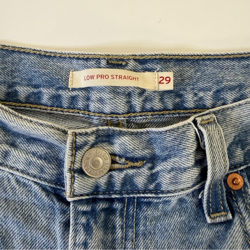 Levi’s Jeans Womens 29 Low Pro Straight - Picture 3 of 9